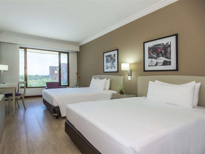 Nh Cali Royal Hotel Ngoại thất bức ảnh