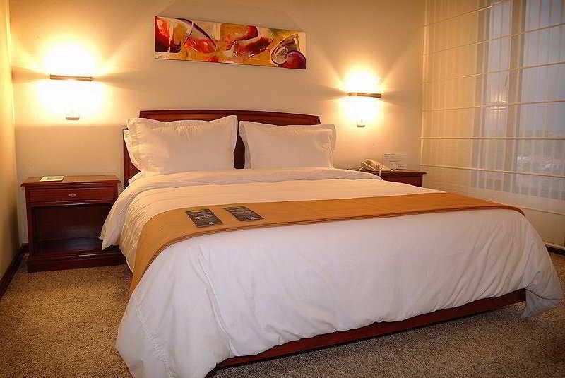 Nh Cali Royal Hotel Phòng bức ảnh